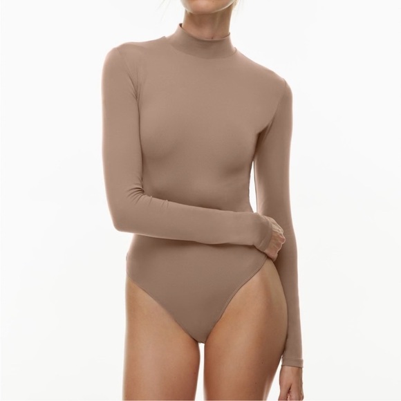 Aritzia Tops - Aritzia Babaton Contour Mockneck Longsleeve Bodysuit in Clay Size 1x